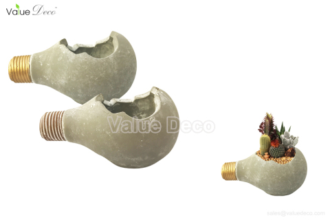 (CM0098) Concrete Pot in Light Bulb Shape