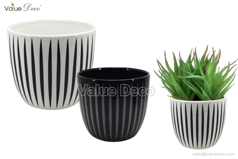 DMV02751 (Round Flower Pot With Line Decal)