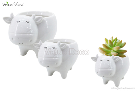 DMV03074 (Shiny Cow Shape Ceramic Flower Pot)