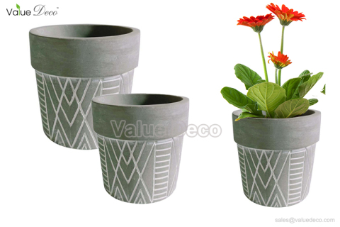 CMV00612 (Tribal Design Cement Pot)