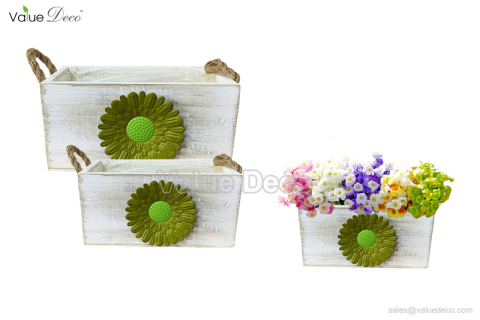 WDV00497 (Rectangle Wooden Container With Sunflower Accessory)