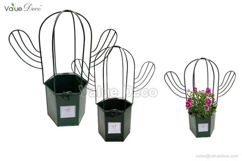 ZCV00821 (Cactus Shape Design Zinc Planter)