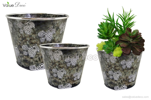 ZCV00905 (Round Zinc Pot With Pine Nuts Pattern)